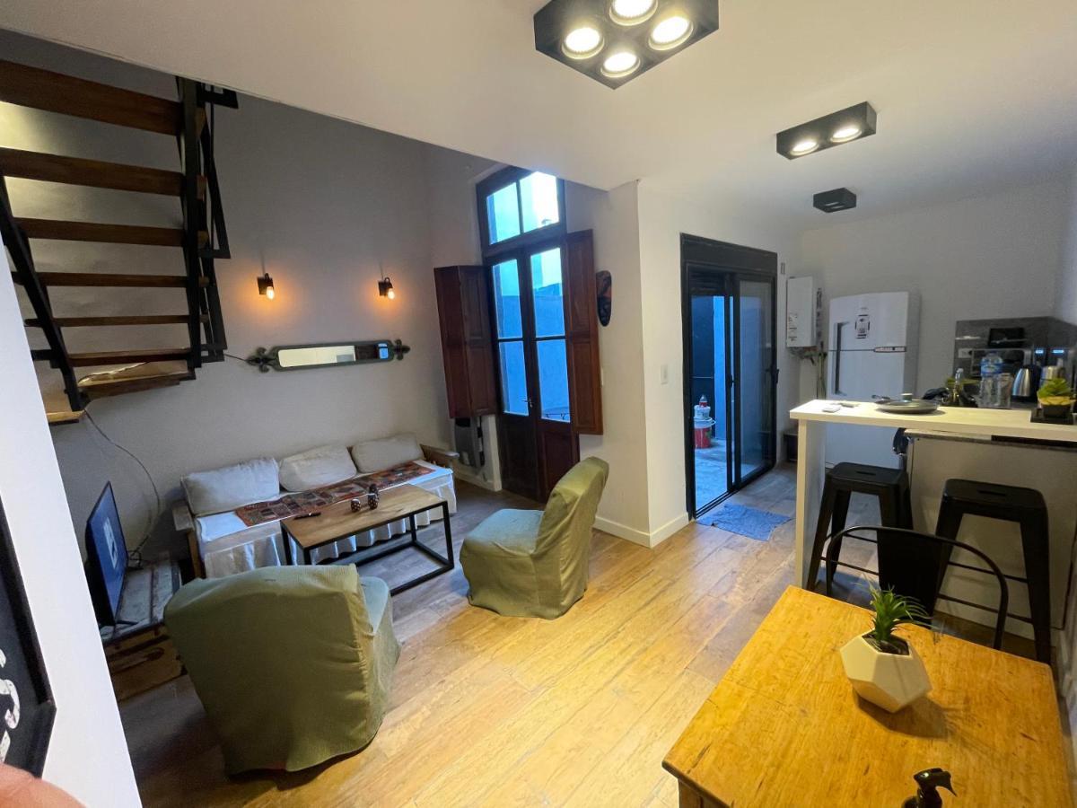 Loft Centrico 11 De Abril Daire Bahía Blanca Dış mekan fotoğraf